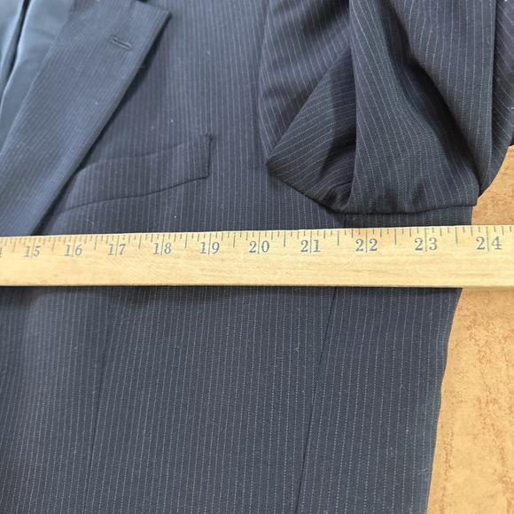 JOS A BANK 100% Wool Navy Blue Pin Stripe Sport Coat Sz 44R Blazer Jacket - Picture 7 of 11